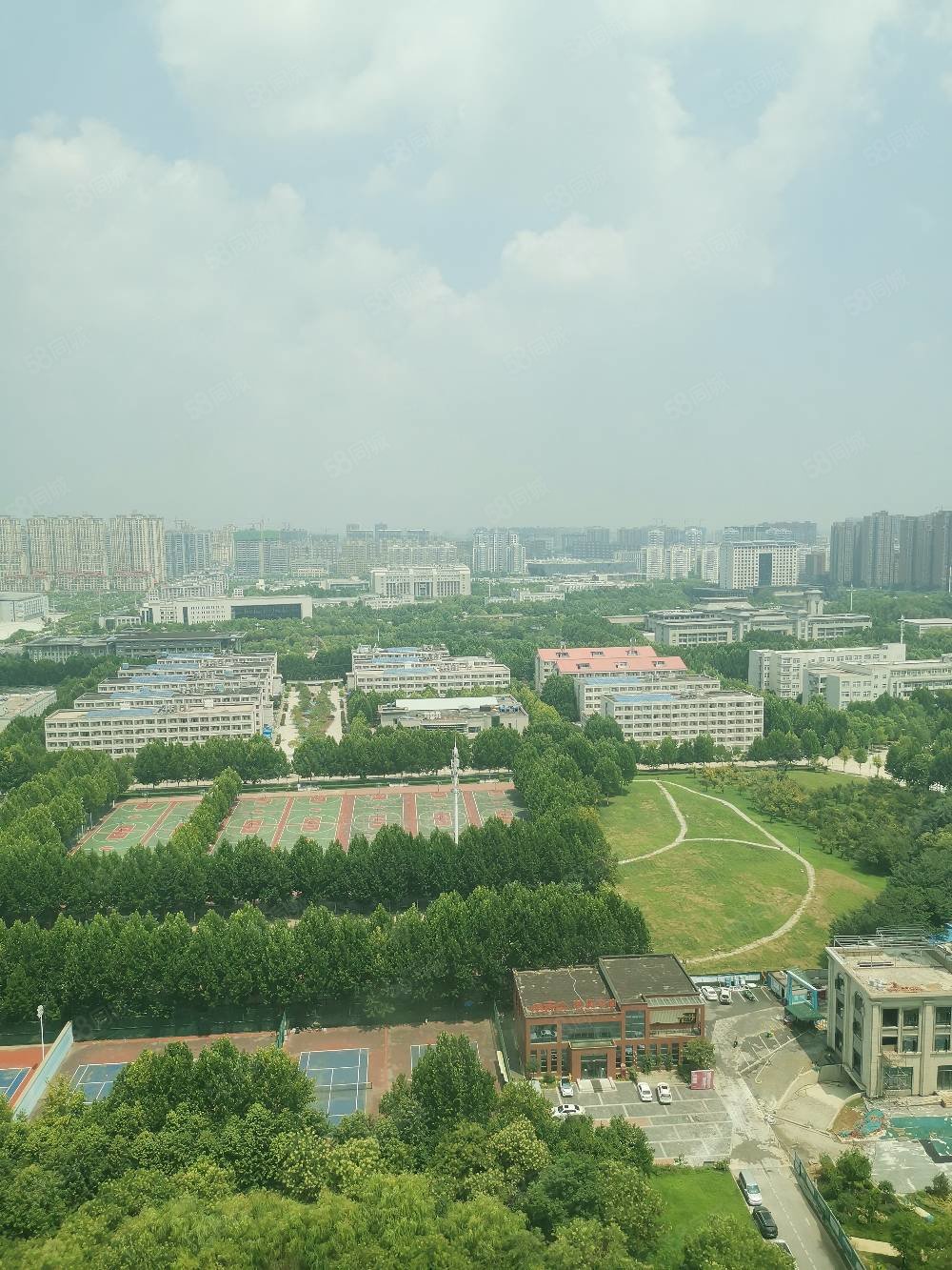 送车位黄淮学院附近天中国际三房南北通透老证过户费低