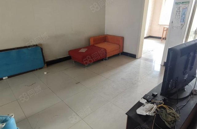 联纺路家属院3室2厅89㎡96万二手房图片