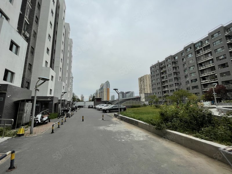 城市間2室1廳1衛(wèi)84.37㎡南北520萬