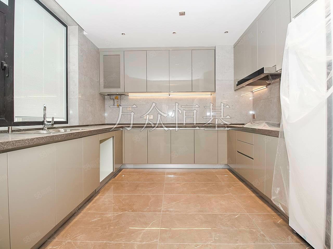 國瑞熙墅二區(qū)5室2廳3衛(wèi)418.21㎡南北1550萬