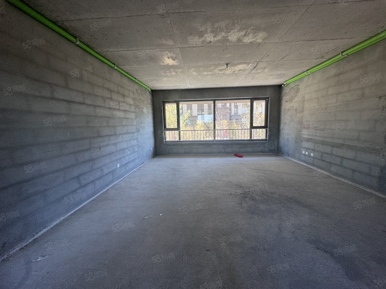 华韵锦园3室2厅2卫152㎡南北91万