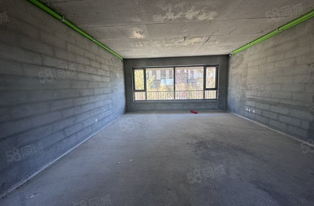 华韵锦园3室2厅2卫152㎡南北91万