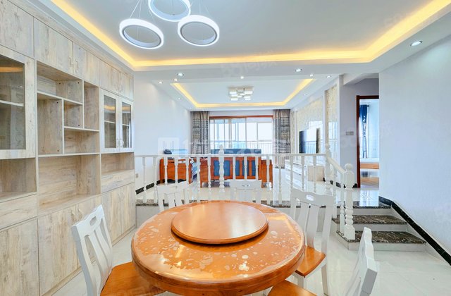 花果园S3区4室2厅155.6㎡99.8万二手房图片