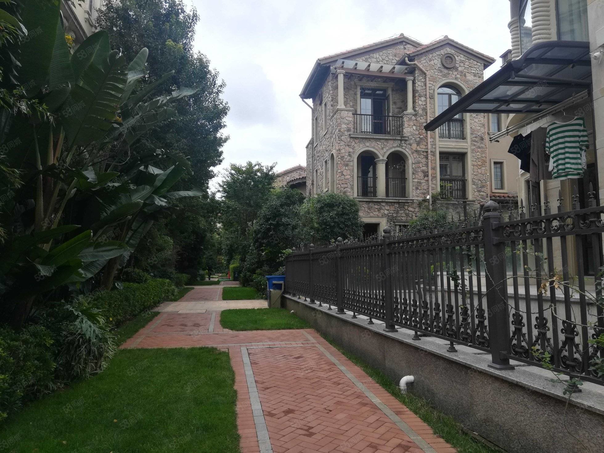 公园1903急售 联排别墅端头 滇池路地铁口,公园1903蒙塔溪(别墅)-昆明