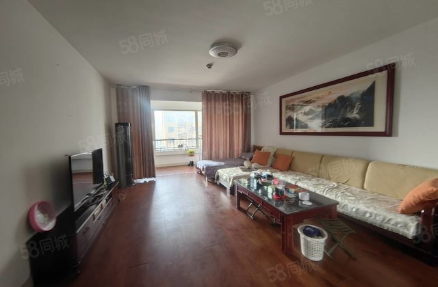 诚心出售！润景苑185平边户好楼层！送车储！可按揭