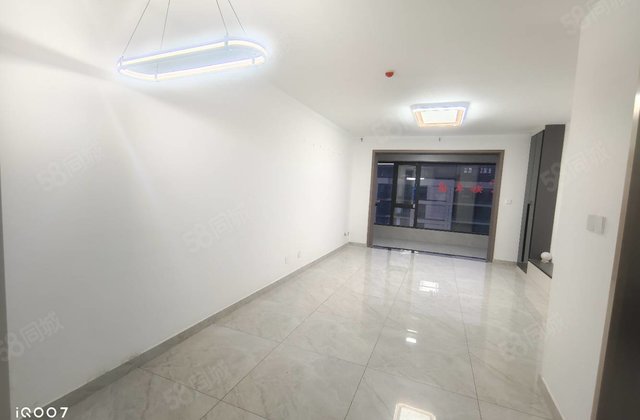 万达 江山印带车位 单价8600，急售三室两卫，东昌中学