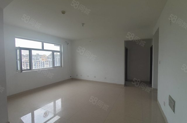 二中金柱大学城B区114平三室免大税75万有钥匙