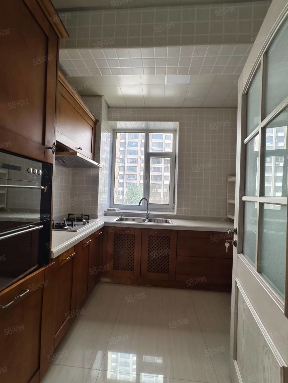 辽河半岛2室2厅2卫143㎡南北65万