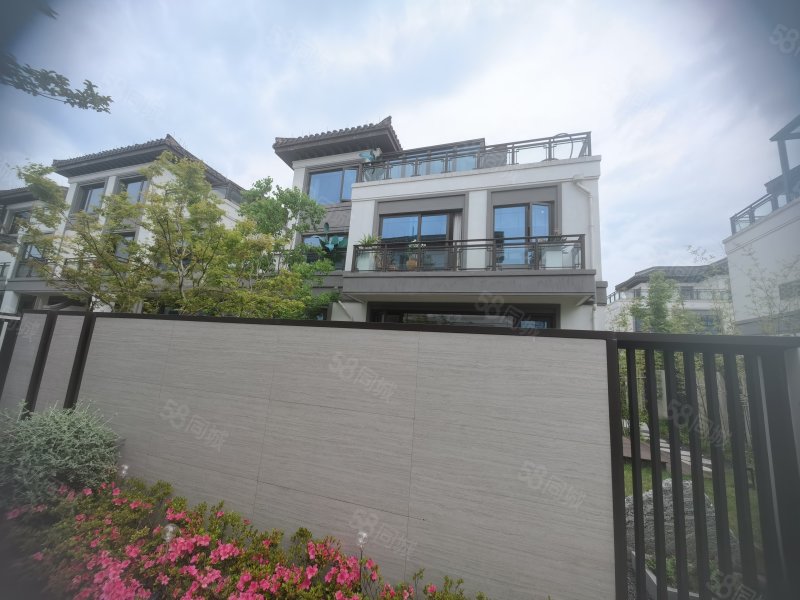 信息>嘉兴二手房>海宁二手房>海宁市区二手房>东方艺墅(别墅)>800_600