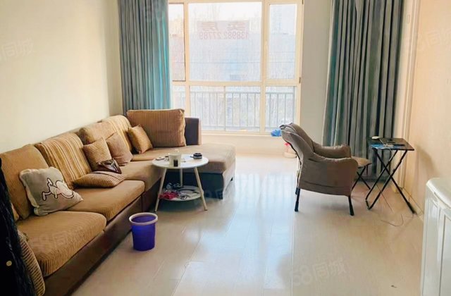 中央华景2室1厅92.45㎡34万二手房图片