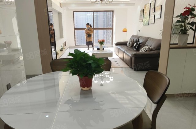 彰泰峰誉4室2厅113㎡59万二手房图片