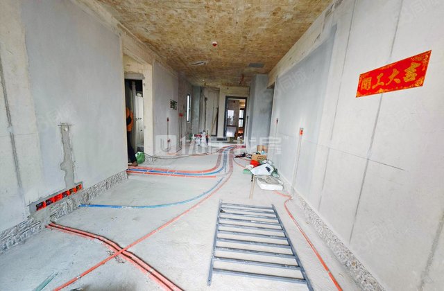 保利宸上印3室2厅77.69㎡63万二手房图片