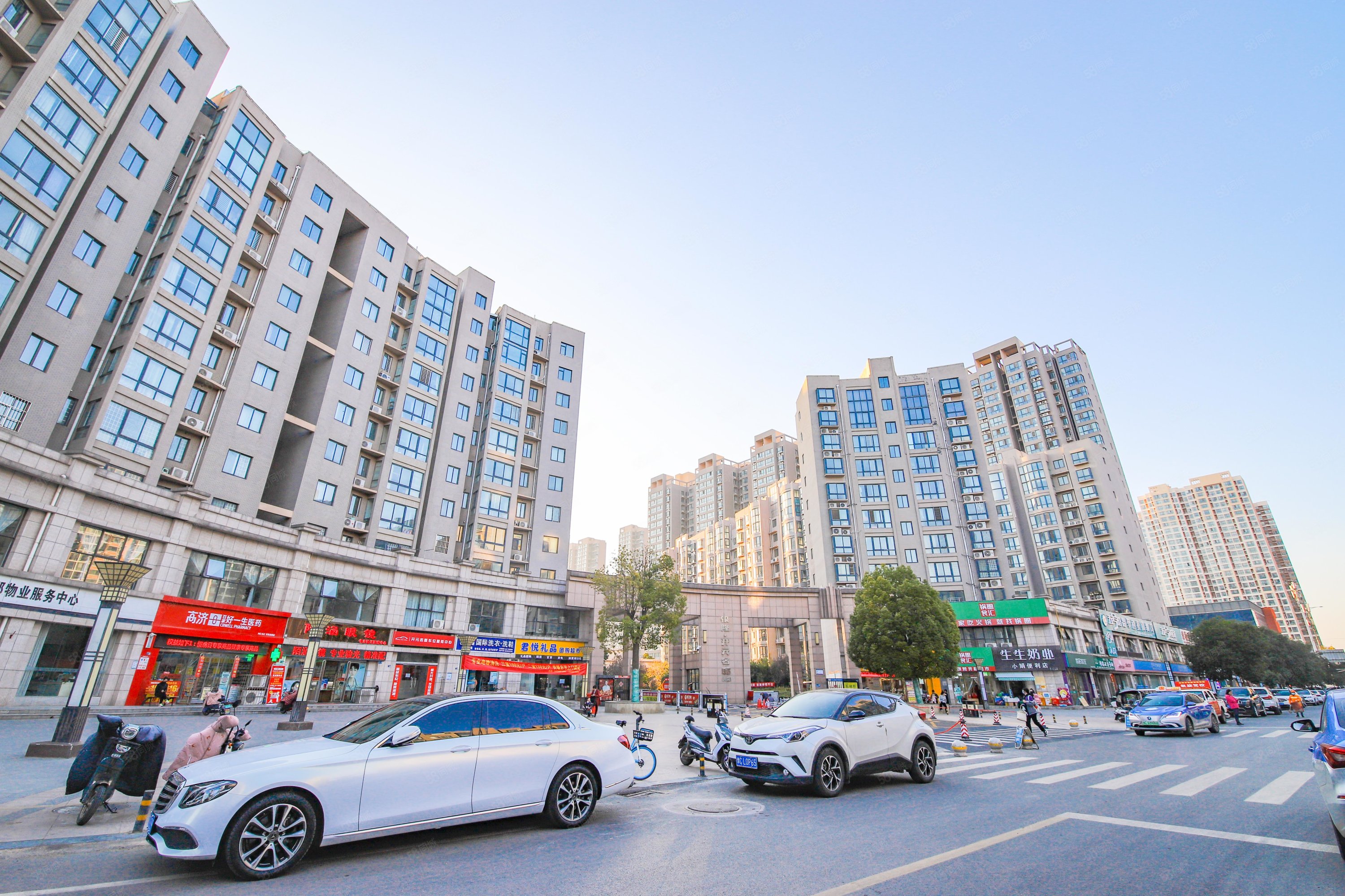 洛龙区开元大道开元名郡小区精装大两室业主急售手慢无