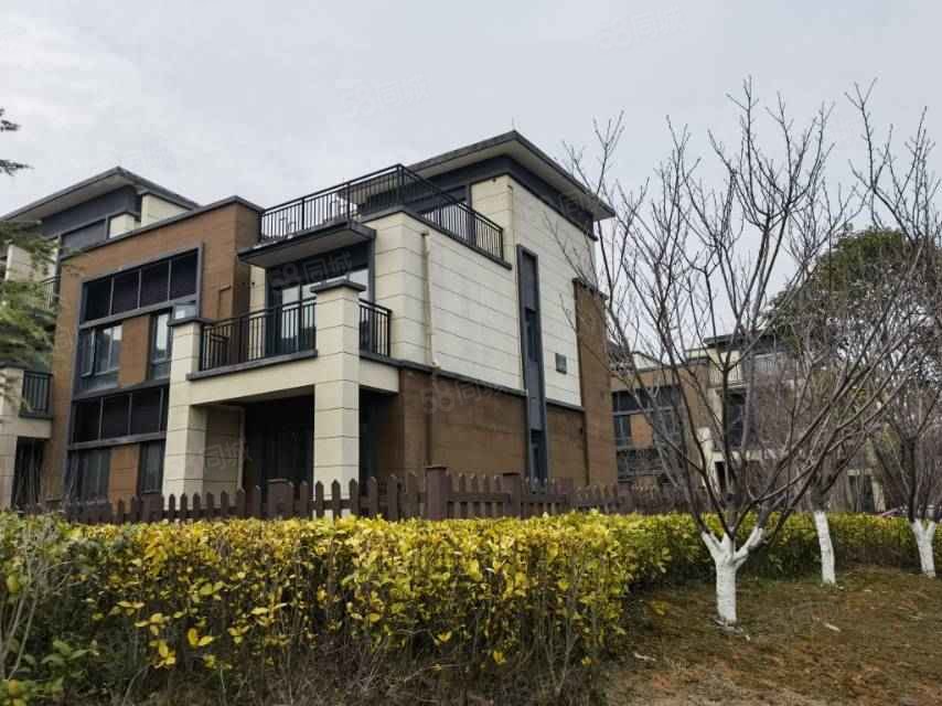 湘江富力城(别墅)4室2厅3卫191.8㎡南298万