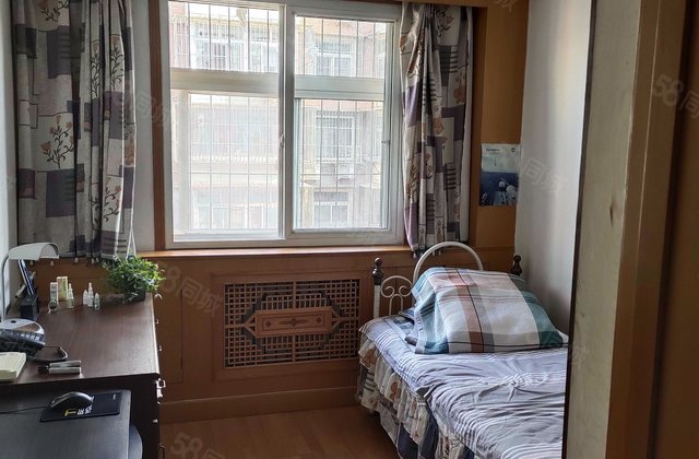 滨河新苑2室2厅84.08㎡130万二手房图片