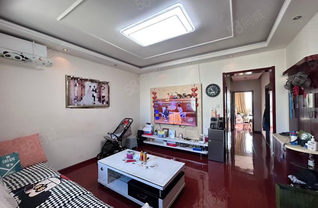 龙泽苑3室1厅100㎡64万二手房图片