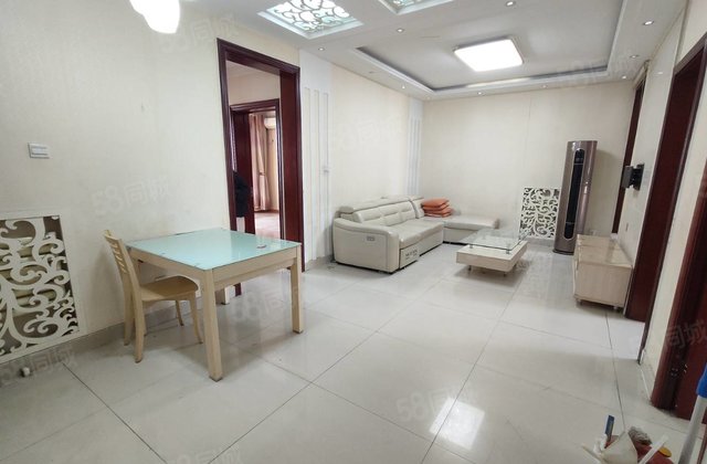 湖边，水城佳苑，名人苑乐园实验华悦金钻 前排观湖景，送储车位