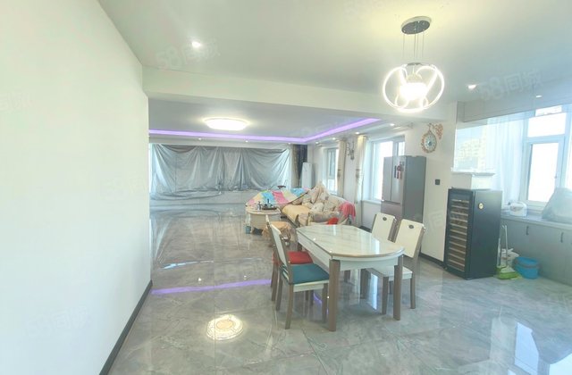 税苑花园3室2厅191.88㎡78万二手房图片