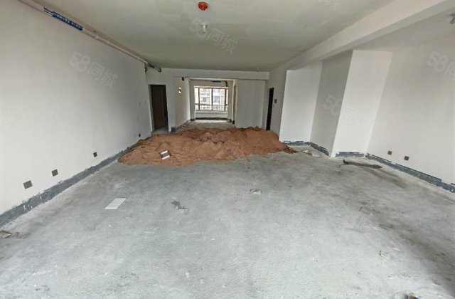 润景苑丶星光大盘小洋房丶四居室可做五室，带车储，随时看房急售