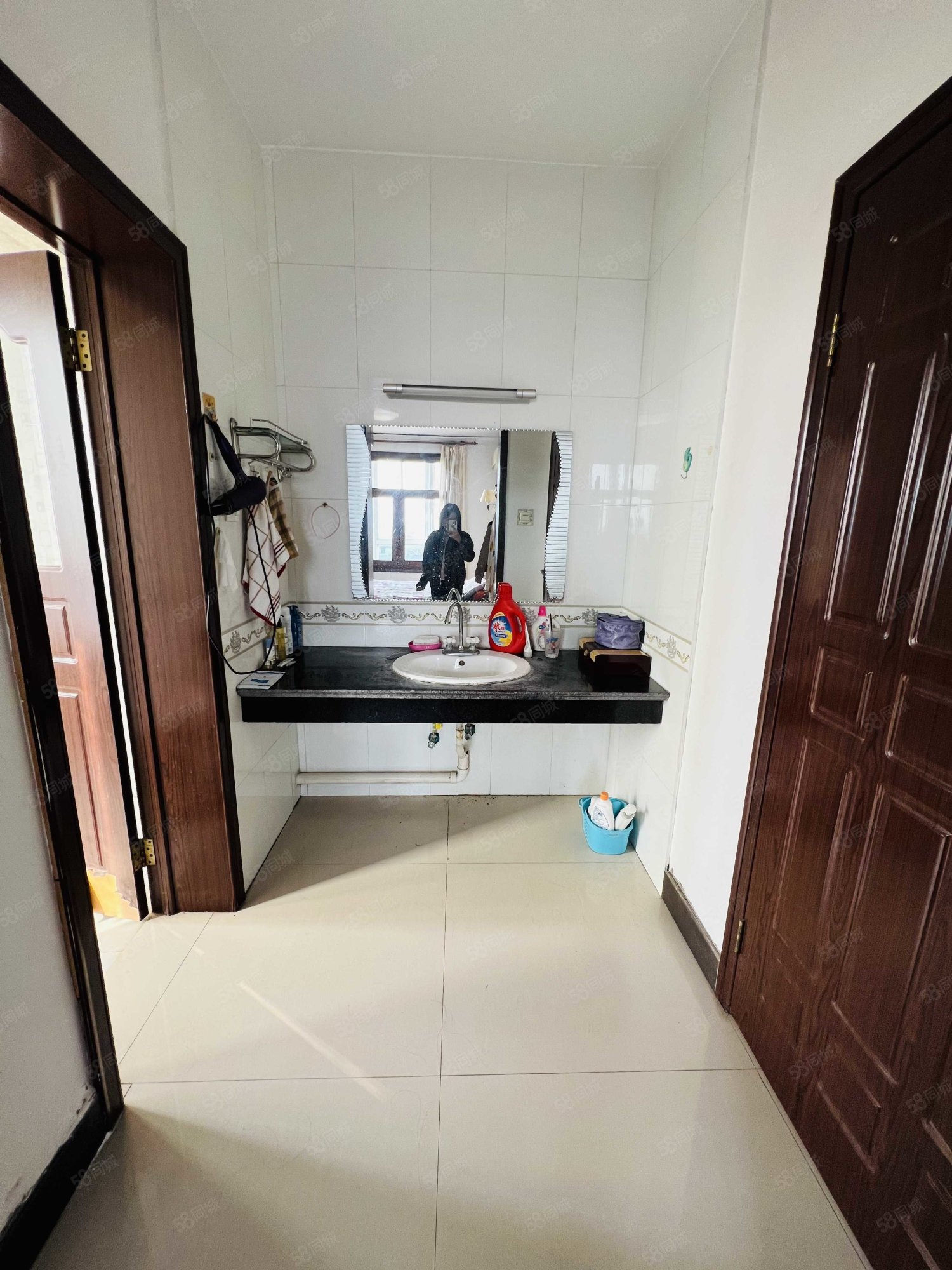 丰水源清华苑6室2厅3卫200㎡南北85万