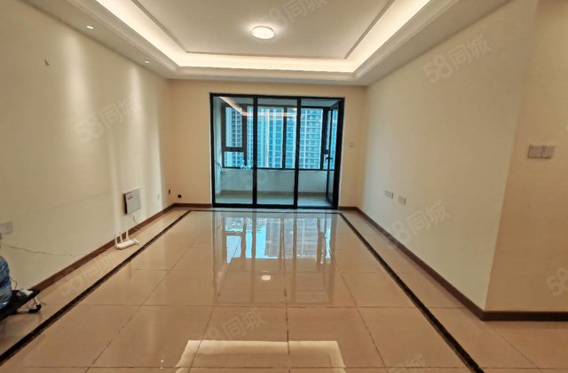 急售开发区次新小区，东昌中学11楼边户，双卫大三居！随时看房