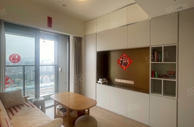 笋岗中心万象华府(商住楼)2室1厅63.41㎡268万二手房图片