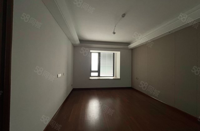 江东金茂府4室2厅137㎡440万二手房图片