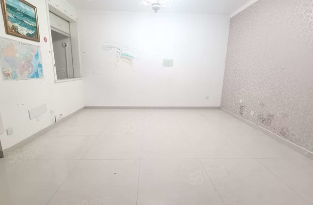 急售~湖畔佳苑~3室2厅~送车位~免大税~送储~南北通透