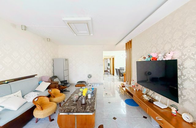 星典时代3室2厅122.76㎡99.8万二手房图片