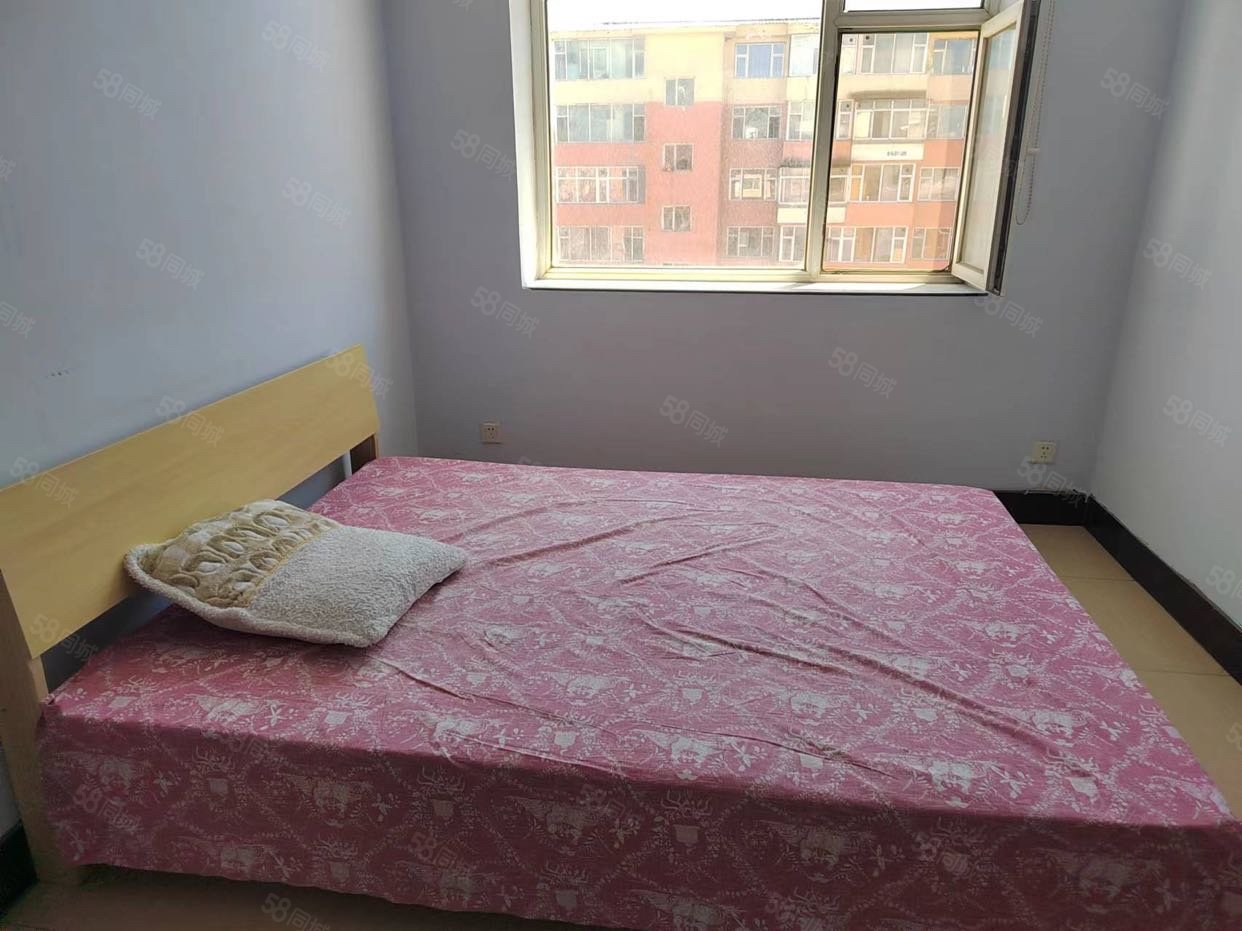 珠江东区2室1厅1卫61.97㎡南北14万