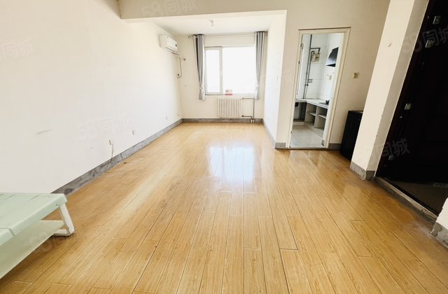 香江 火车站 水城雅居 铁路安民小区 电梯5楼