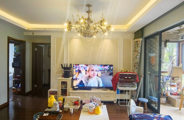 万科里金域国际(一二期)4室2厅141.18㎡239万二手房图片