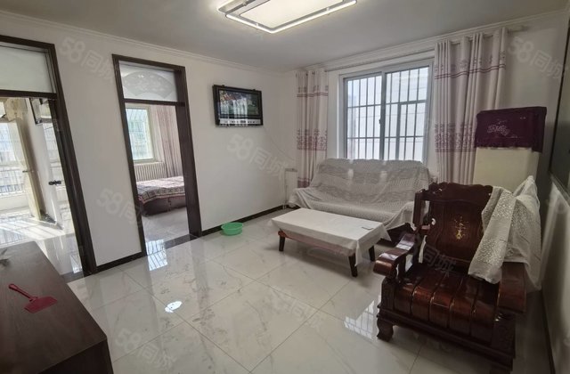 30多万香江嘉明实验西邻精装三室西边户带大飘窗随时看房有钥匙