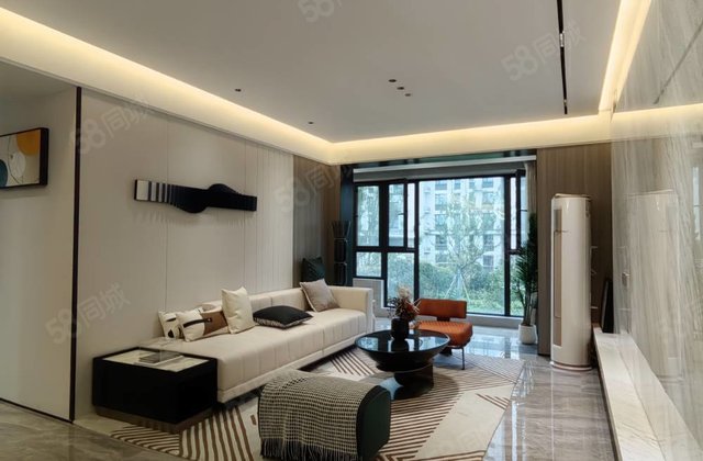 实验，县医院北，恒大名都南，一手新房，准现房。