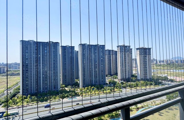 广州融创文旅城3室2厅99.5㎡130万二手房图片