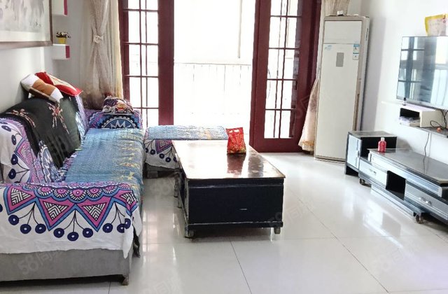 万达北邻，地暖三室，莲湖花园，江南里，润鸿东方