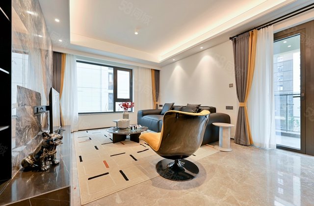 新力郦园4室2厅163.74㎡222万二手房图片