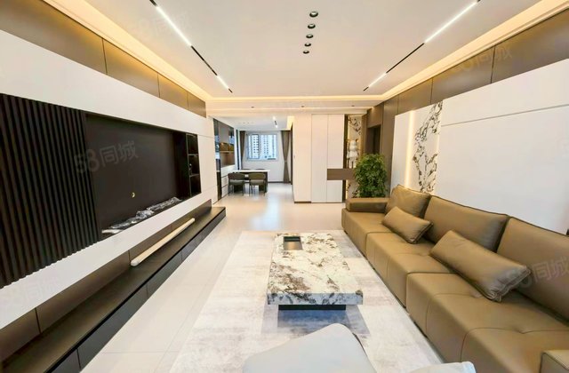 恒盛豪庭(一二期)3室2厅140.45㎡57万二手房图片