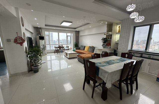 东昌 新星 星海家园大三室两卫 东边户 带车库 房东急售