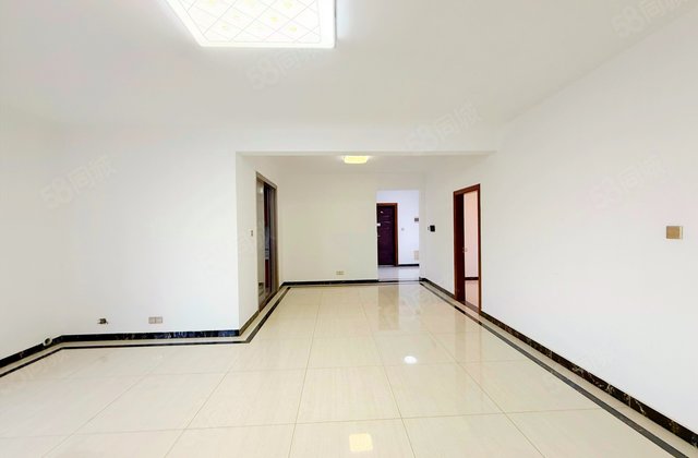 湘域熙岸4室2厅131.52㎡140万二手房图片