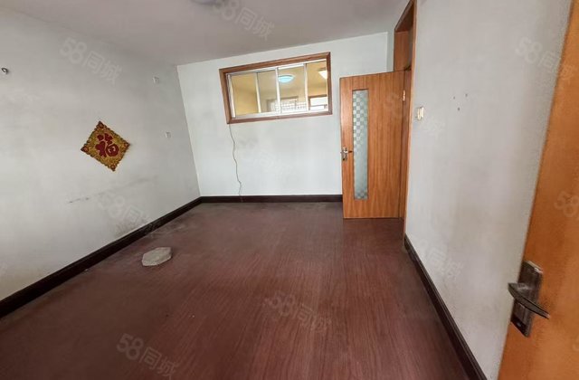 急售！！！人民公园 家属院 步梯3楼 正三室 看房方便