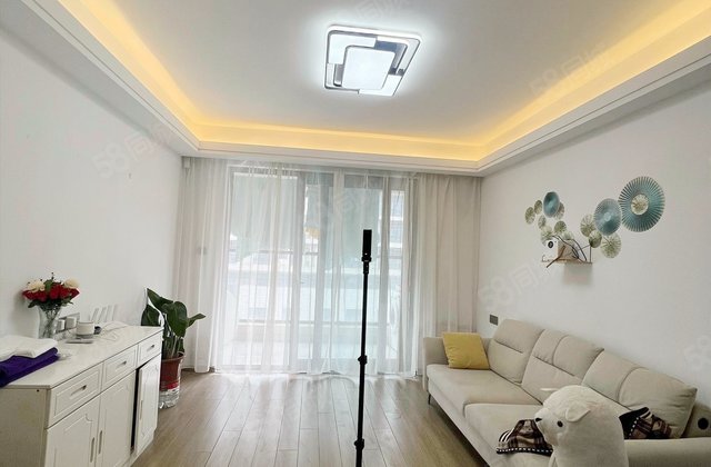 阅湖山3室2厅82.04㎡85万二手房图片