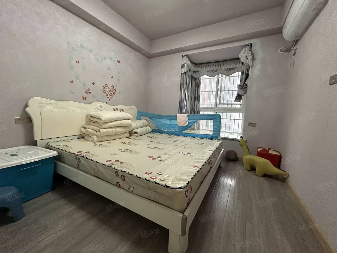 盛世东城4室2厅2卫141㎡南北59.8万