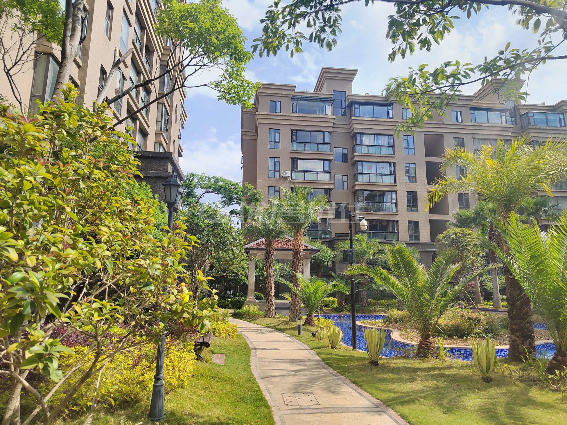 下关北区玉海豪庭精装三房小高层带电梯东西通透证满两年看房方便