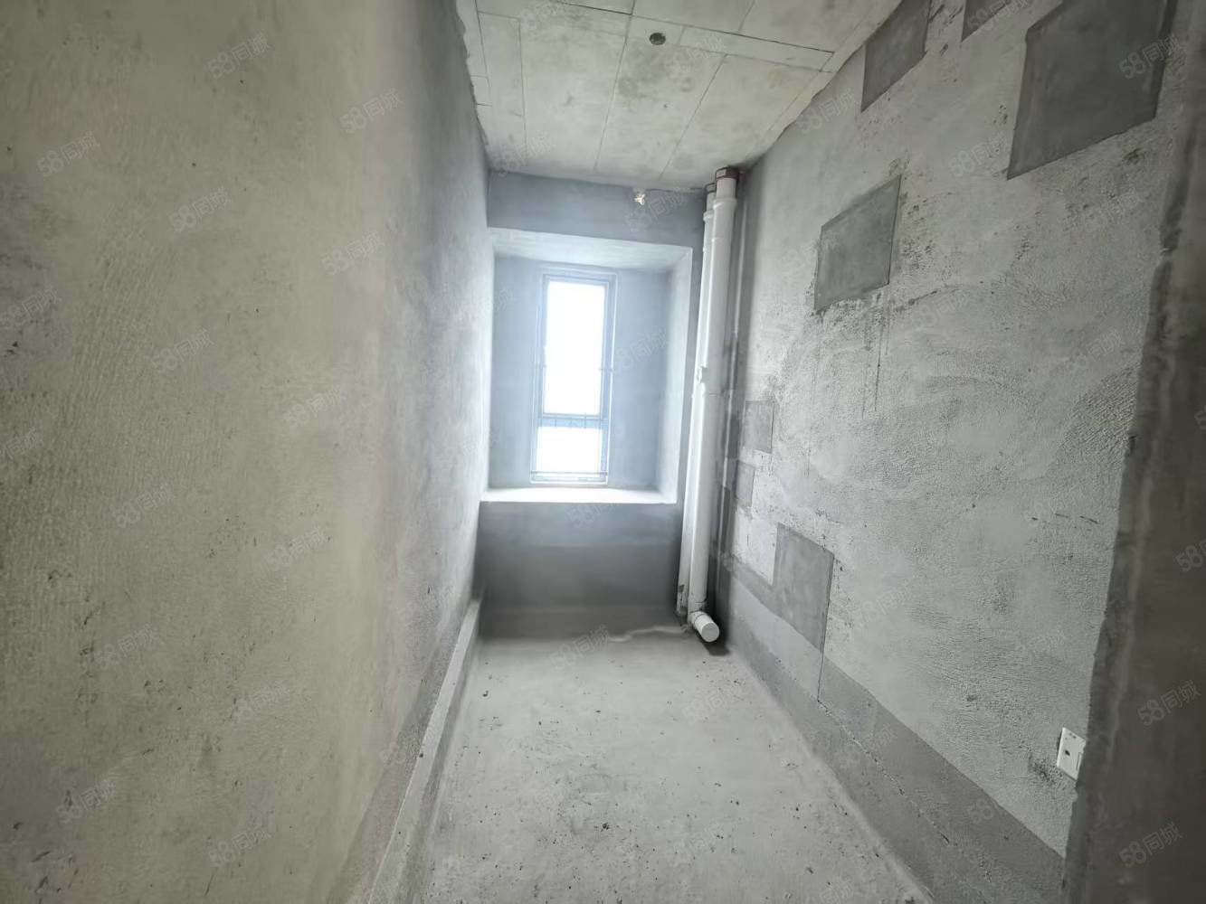 桃李江山3室2厅2卫131㎡南北89万