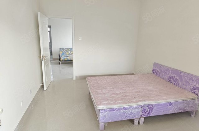 房东急售 东边户 小两室 昌润莲城 祥荷园 免大税 带储藏室