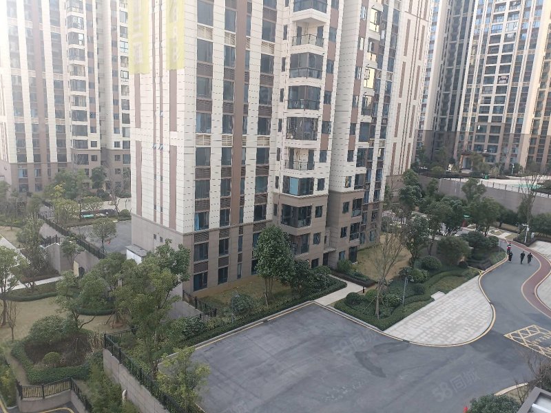 碧桂园印象花溪一期临湖精装大平层270平大五房诚心出售