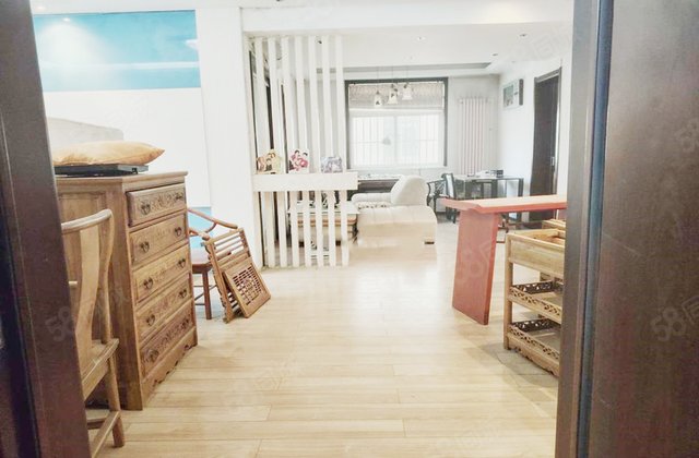 文轩外国语一中龙山花园二楼边户全明带车库免大税状元府山水文园