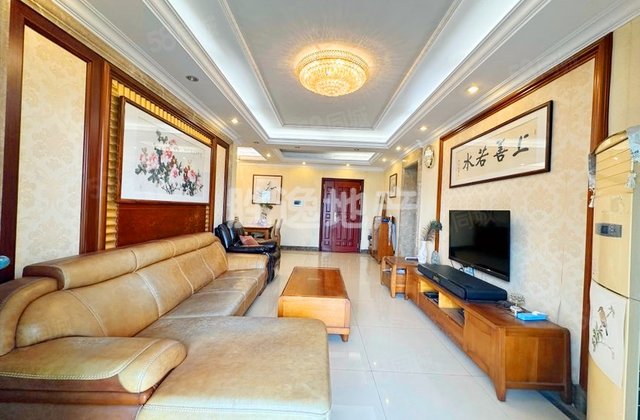 恒大御景半岛3室2厅126.83㎡195万二手房图片