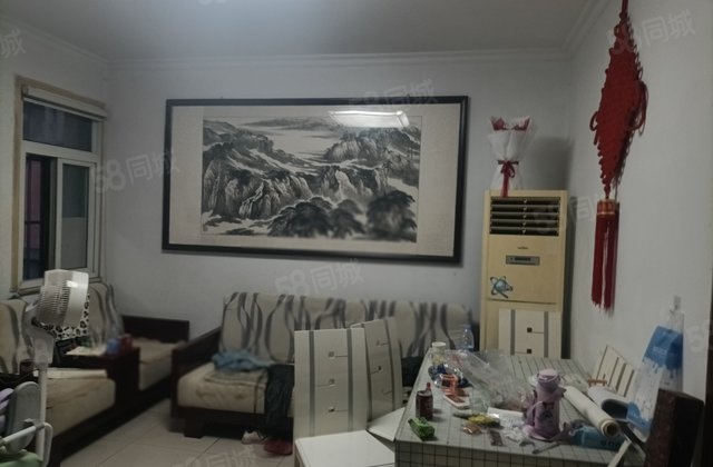 东昌本部 兴华路一楼带院 馨安小区3室 免大税 停车方便